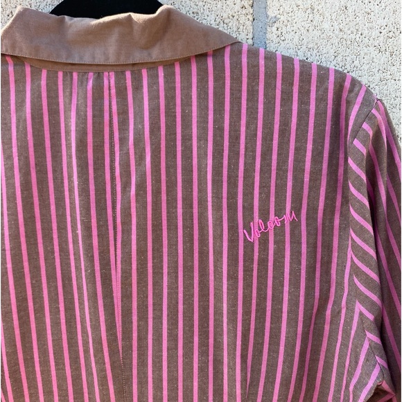 Volcom Gals, Vintage Brown and Pink Retro Striped Button Down, Top - Picture 5 of 7